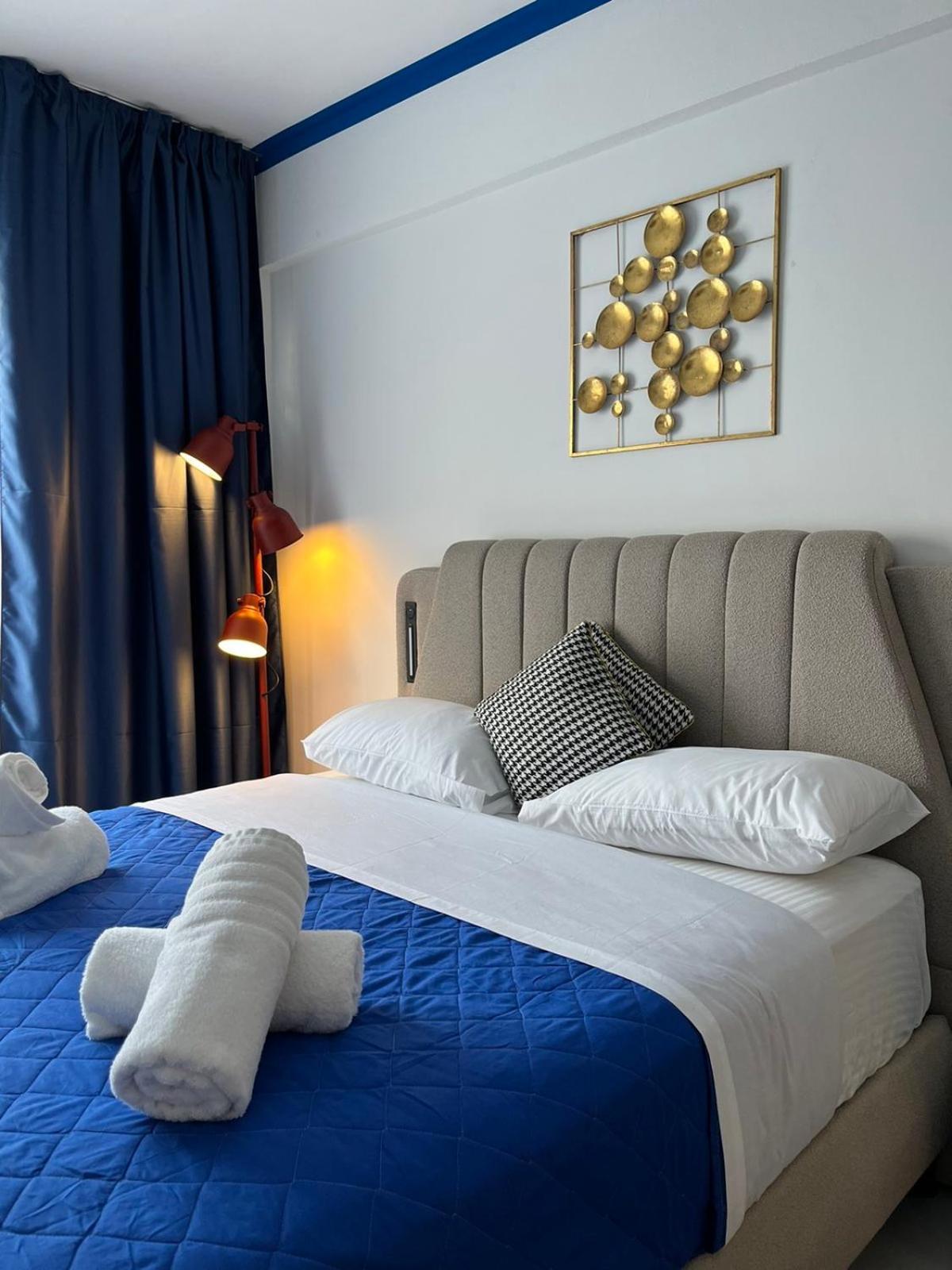 Voulis 45 Plaka Suite By Zeussuites Афины Экстерьер фото