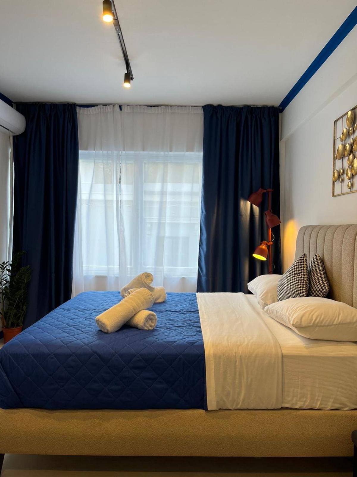 Voulis 45 Plaka Suite By Zeussuites Афины Экстерьер фото