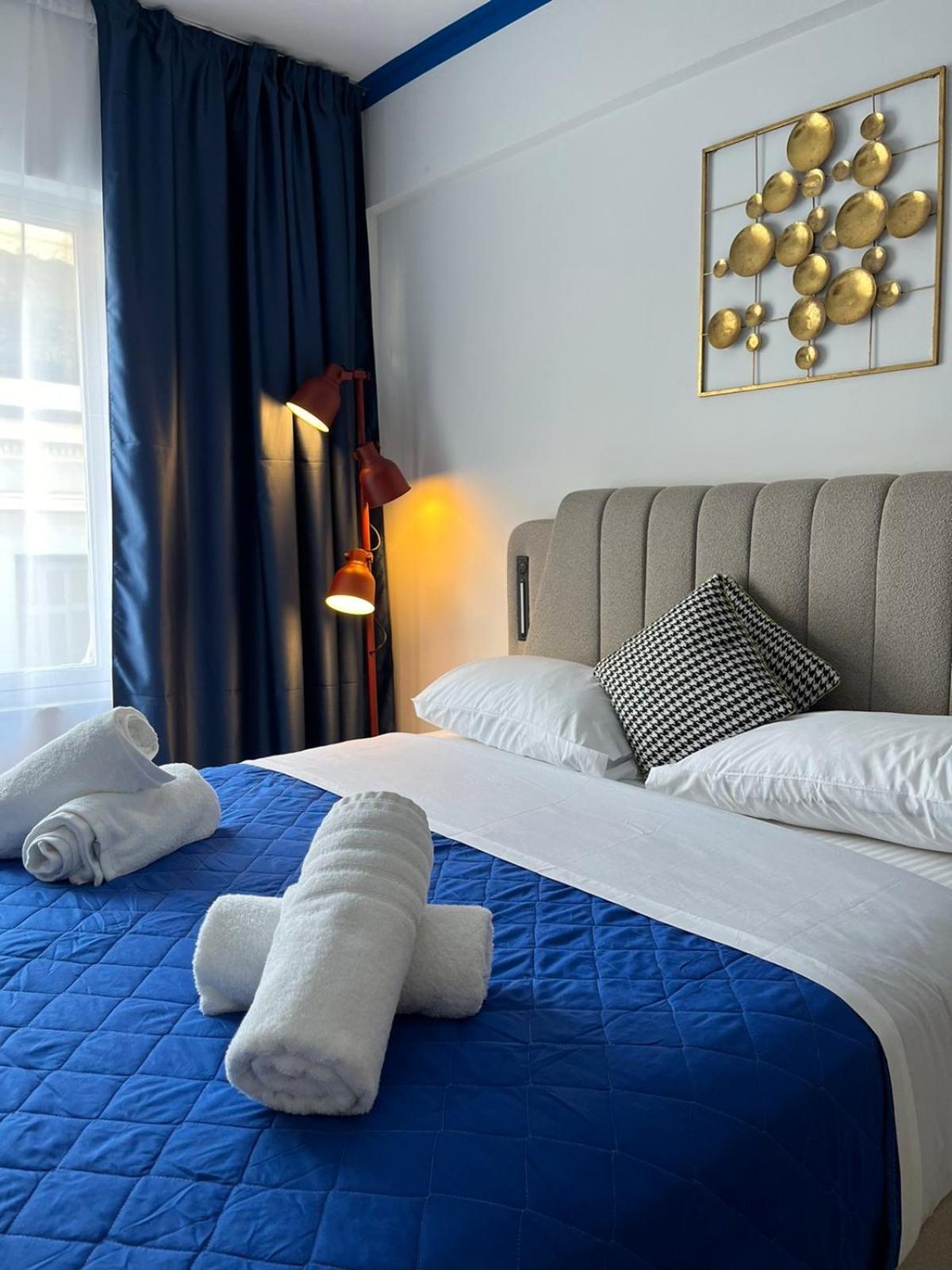 Voulis 45 Plaka Suite By Zeussuites Афины Экстерьер фото